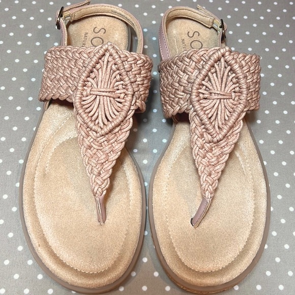 Naturalizer macrame sandals - Picture 3 of 9